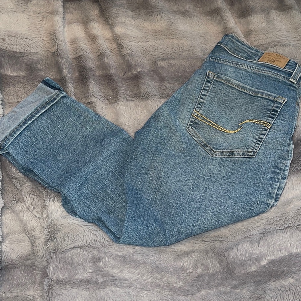 Signature by Levi Strauss Jean Capris Size 6
